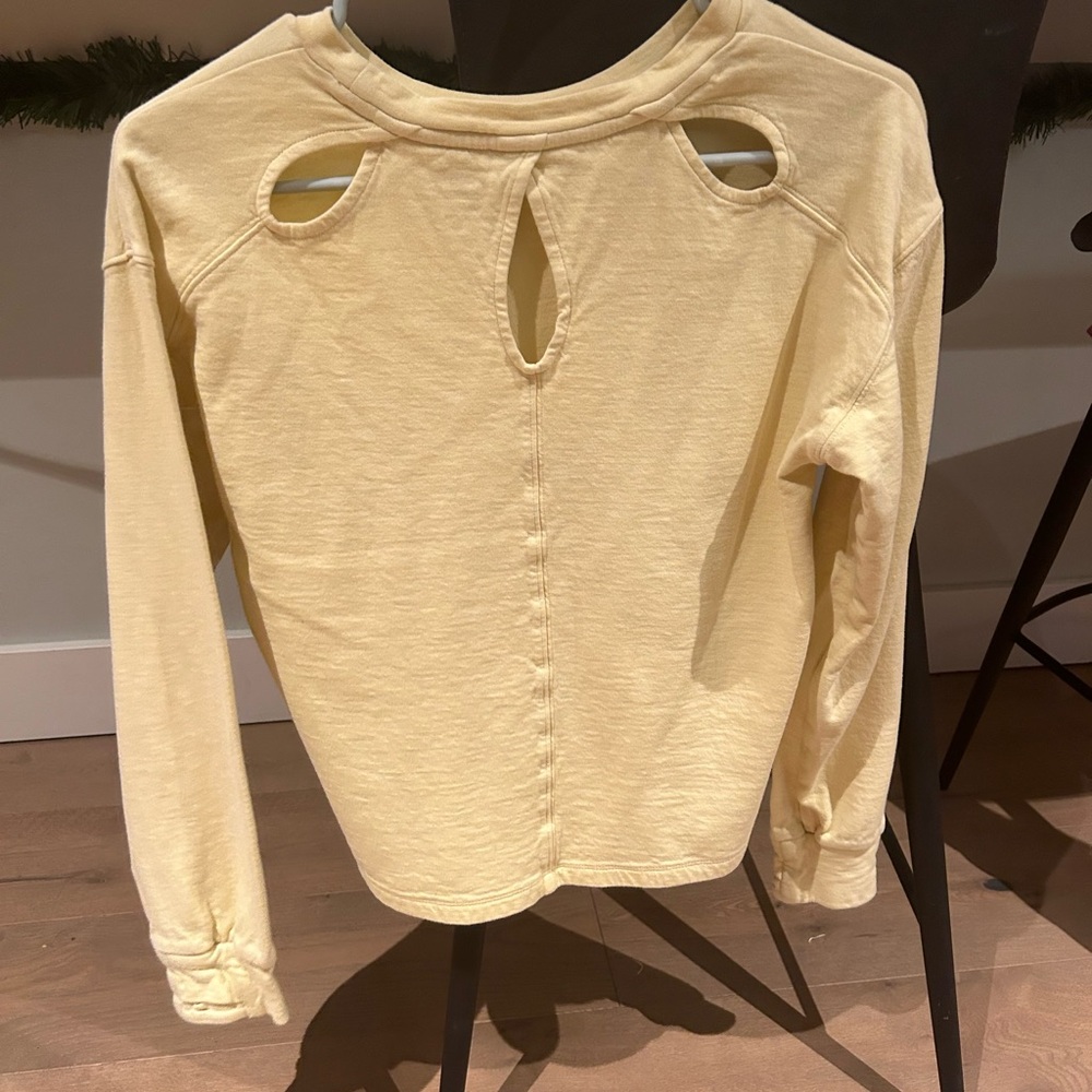 Yellow Athleta top